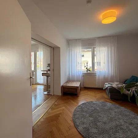 Voll Ausgestattete Gemuetliche Im Recklinghaeuser Nordviertel - Fuer Monteure, Geschaeftsreisende, Praktikanten Oder Als Uebergangsloesung *